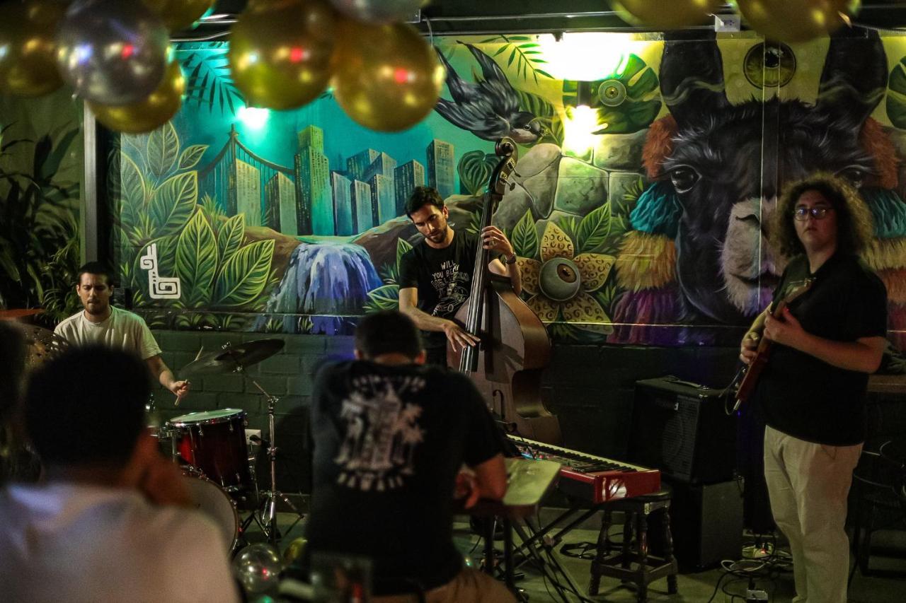 לימה Black Llama Hostel Miraflores מראה חיצוני תמונה